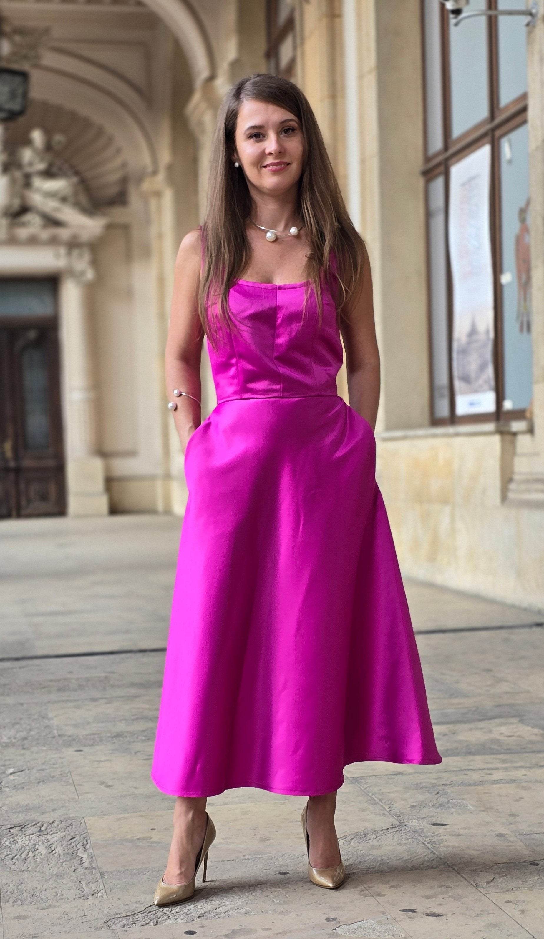 Pink tafta dress