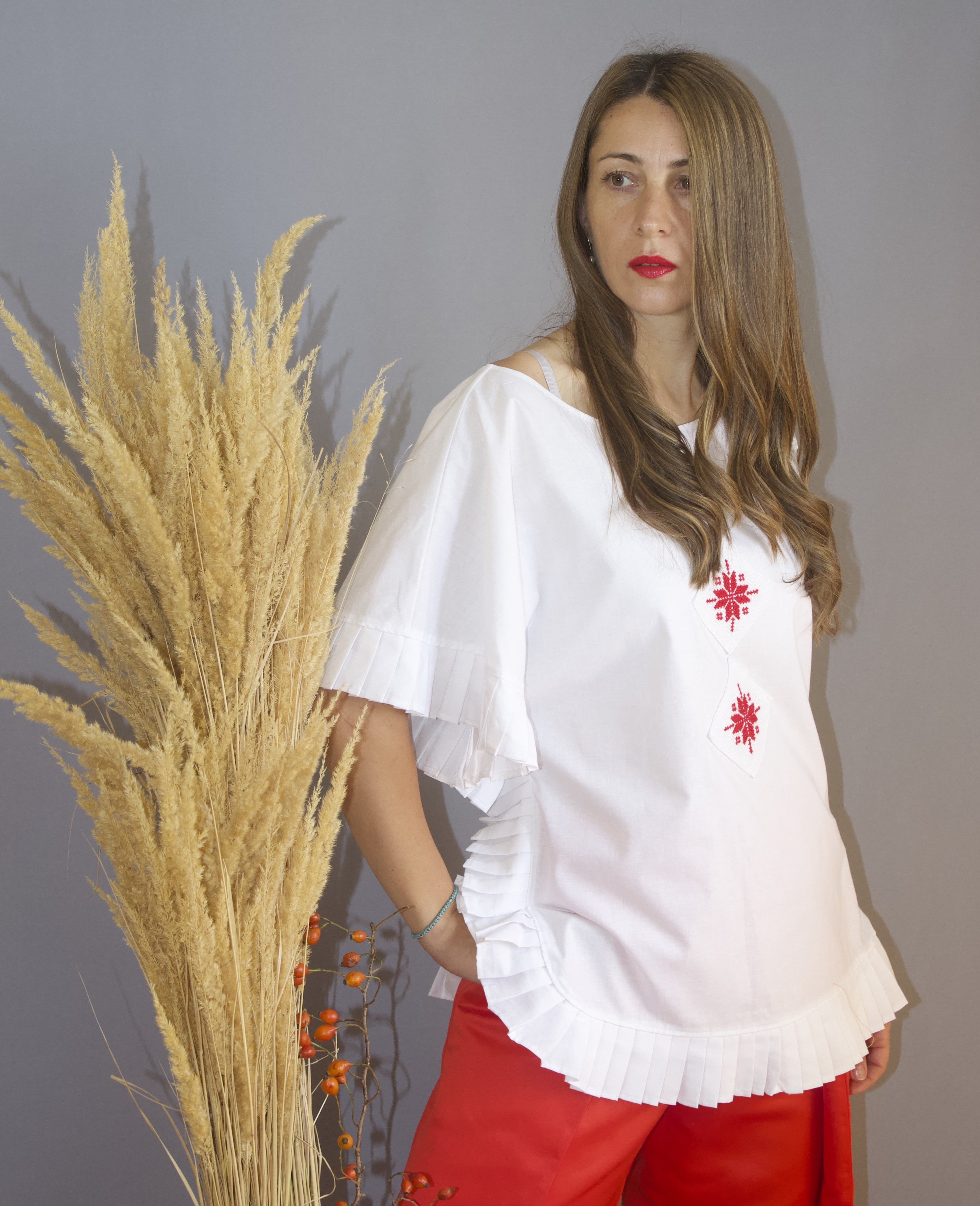 Romanian motif blouse